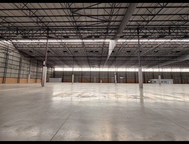 13,926M² WAREHOUSE TO LET IN GOSFORTH PARK